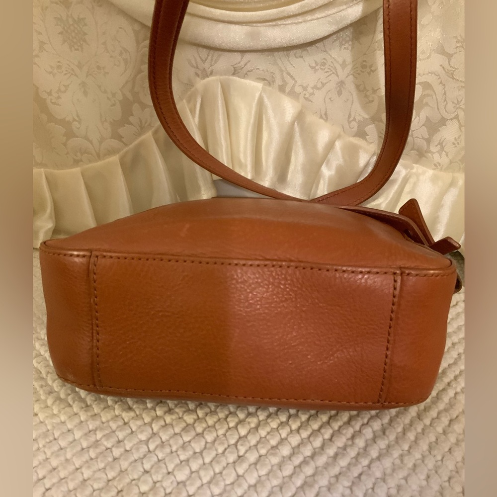 KATE SPADE - Picture 8 of 13